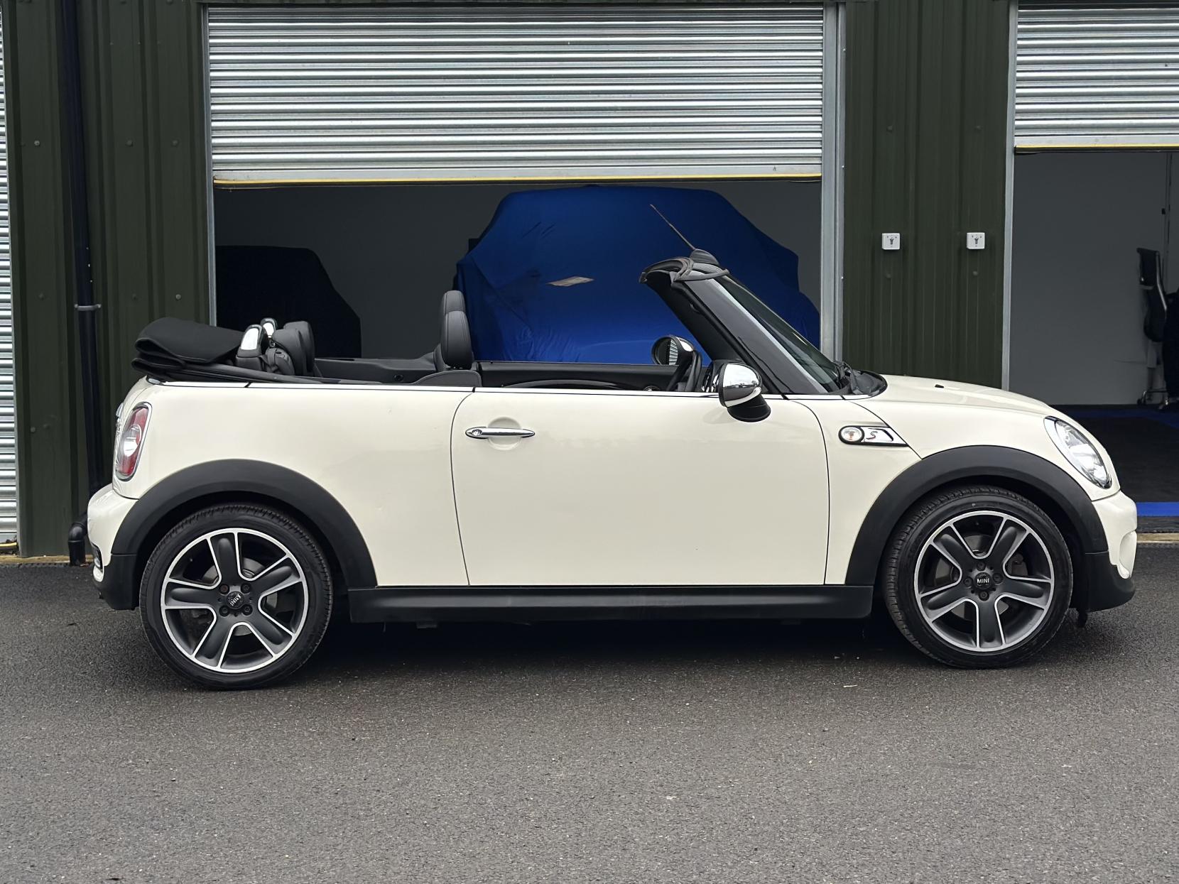 MINI Convertible 1.6 Cooper S Convertible 2dr Petrol Manual Euro 5 (s/s) (184 ps)