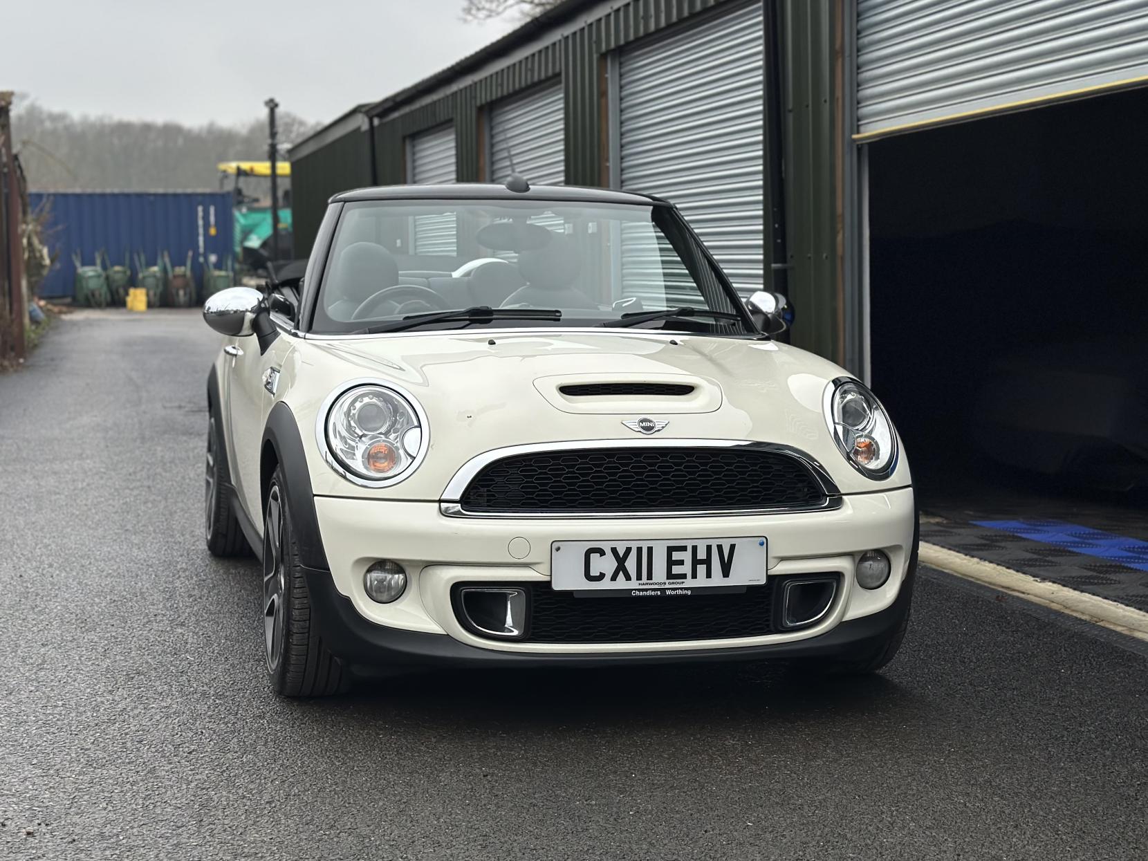 MINI Convertible 1.6 Cooper S Convertible 2dr Petrol Manual Euro 5 (s/s) (184 ps)