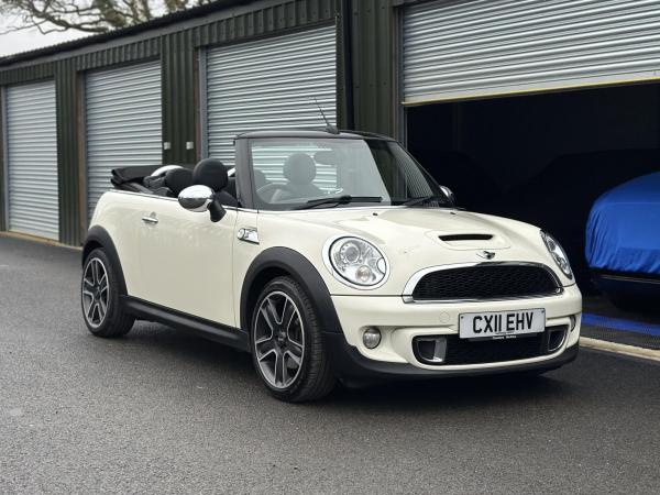 MINI Convertible 1.6 Cooper S Convertible 2dr Petrol Manual Euro 5 (s/s) (184 ps)