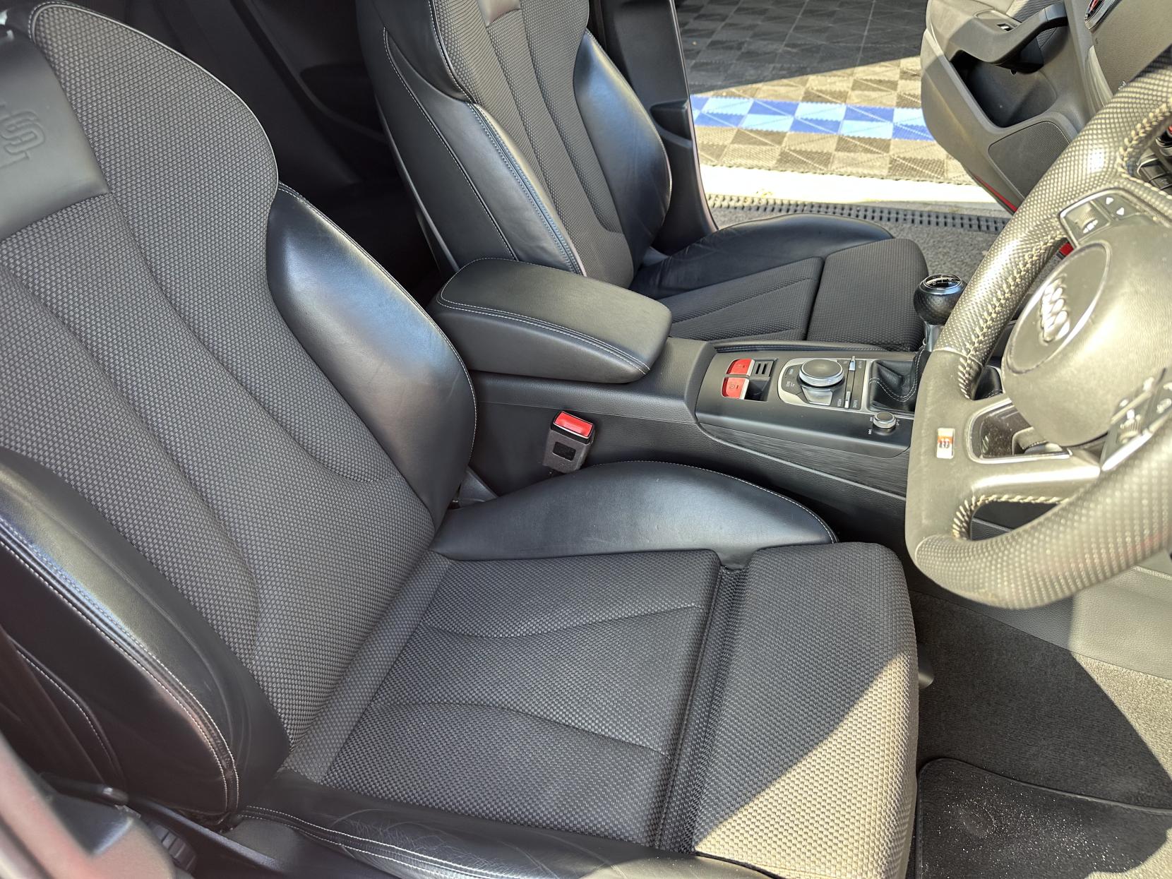 Audi A3 1.6 TDI S line Sportback 5dr Diesel Manual Euro 6 (s/s) (110 ps)