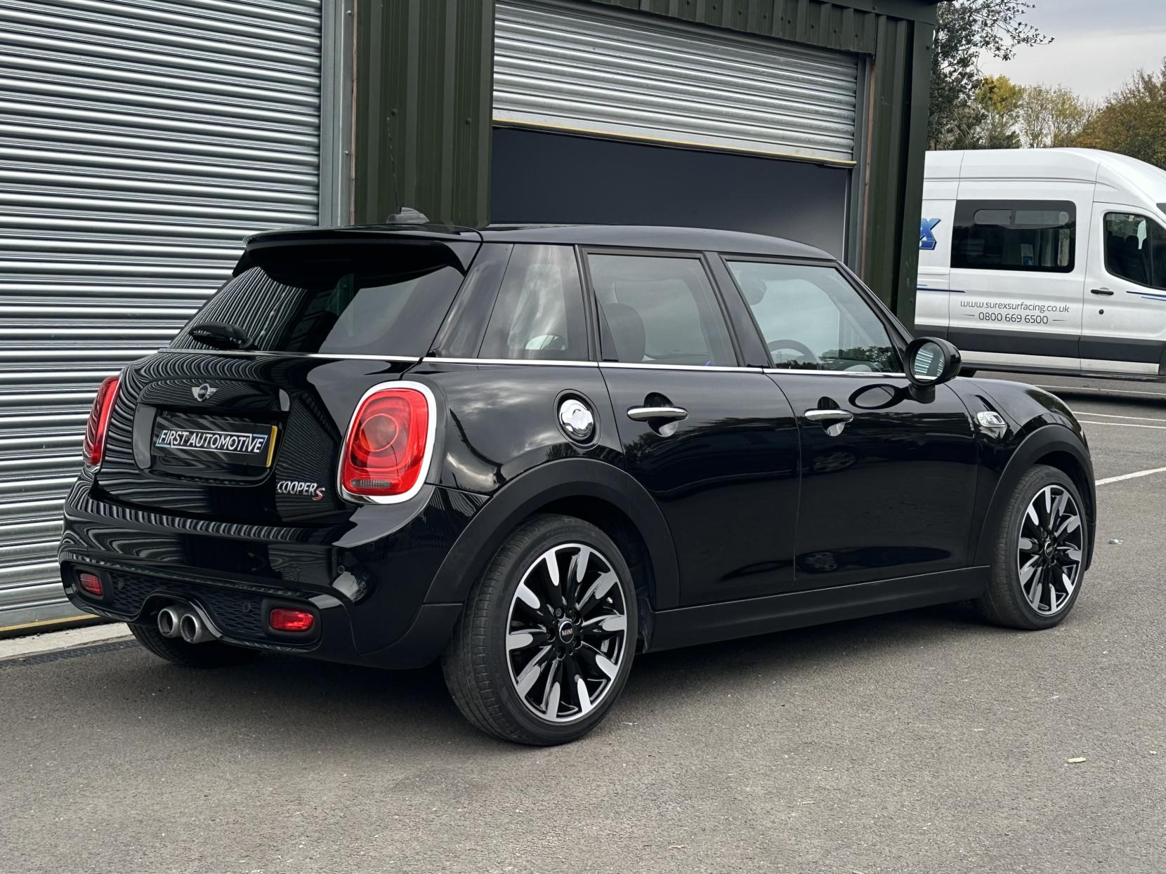 MINI Hatch 2.0 Cooper S Hatchback 5dr Petrol Manual Euro 6 (s/s) (192 ps)