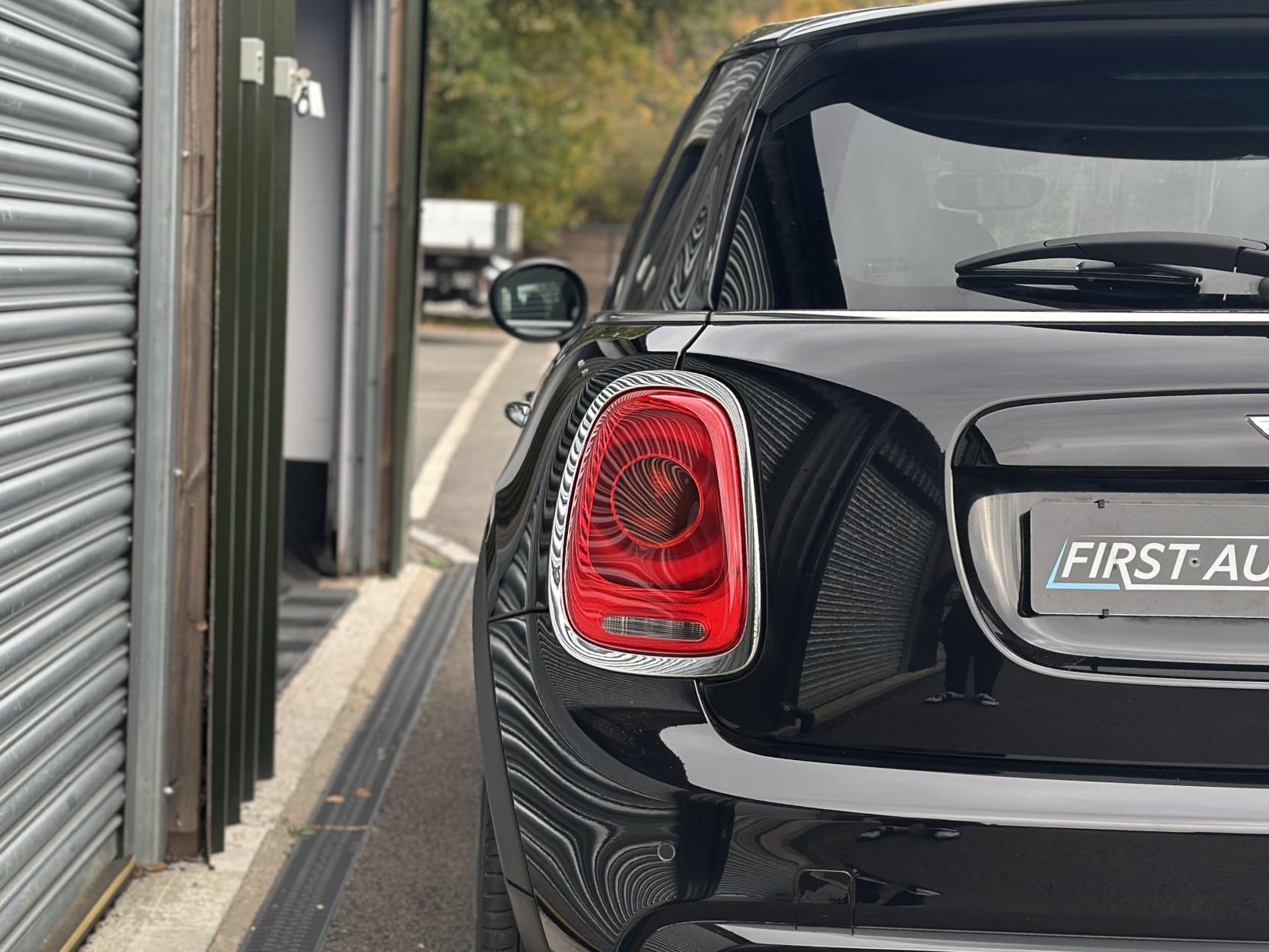 MINI Hatch 2.0 Cooper S Hatchback 5dr Petrol Manual Euro 6 (s/s) (192 ps)