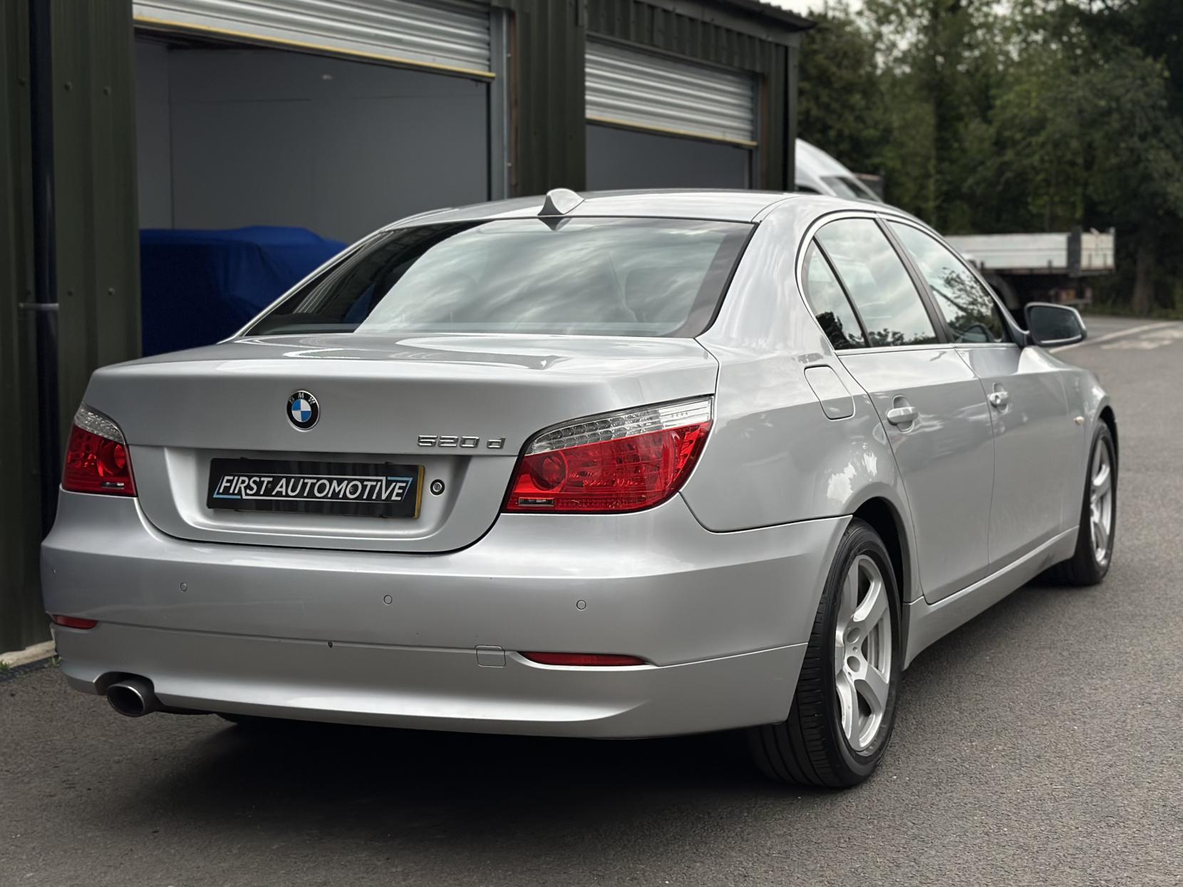 BMW 5 Series 2.0 520d SE Business Edition Saloon 4dr Diesel Steptronic Euro 4 (177 ps)