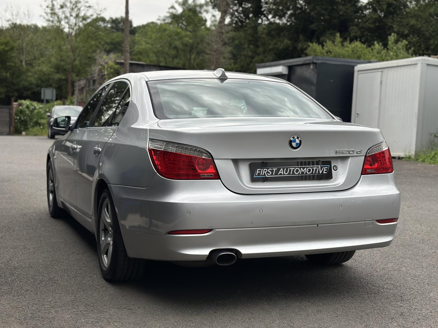 BMW 5 Series 2.0 520d SE Business Edition Saloon 4dr Diesel Steptronic Euro 4 (177 ps)