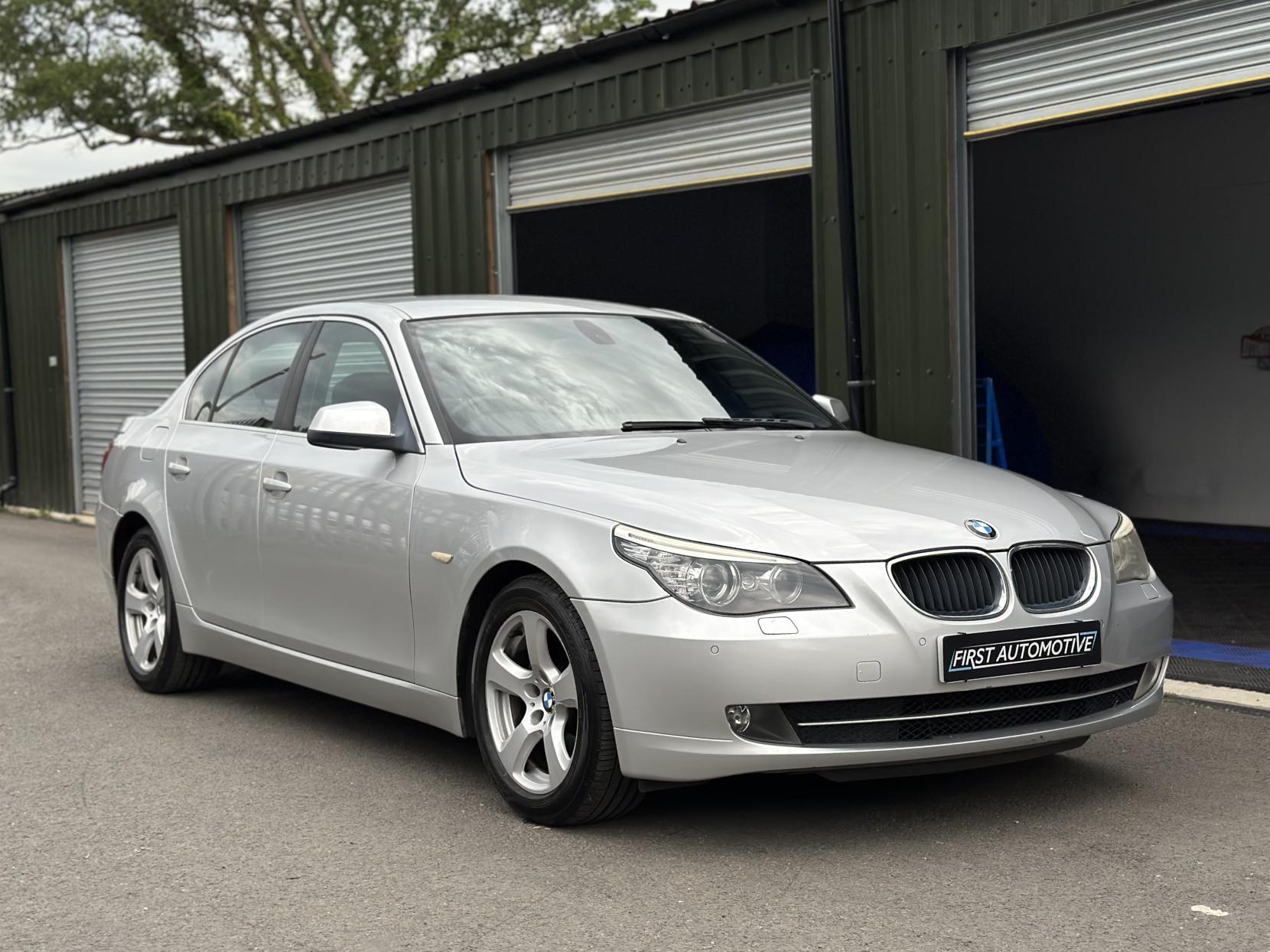 BMW 5 Series 2.0 520d SE Business Edition Saloon 4dr Diesel Steptronic Euro 4 (177 ps)