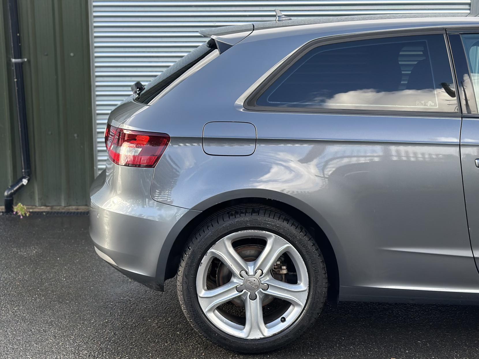 Audi A3 2.0 TDI SE Technik Hatchback 3dr Diesel Manual Euro 6 (s/s) (150 ps)