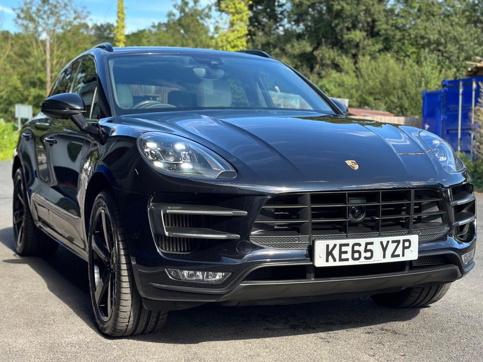 Porsche Macan 3.6T V6 Turbo PDK 4WD Euro 6 (s/s) 5dr