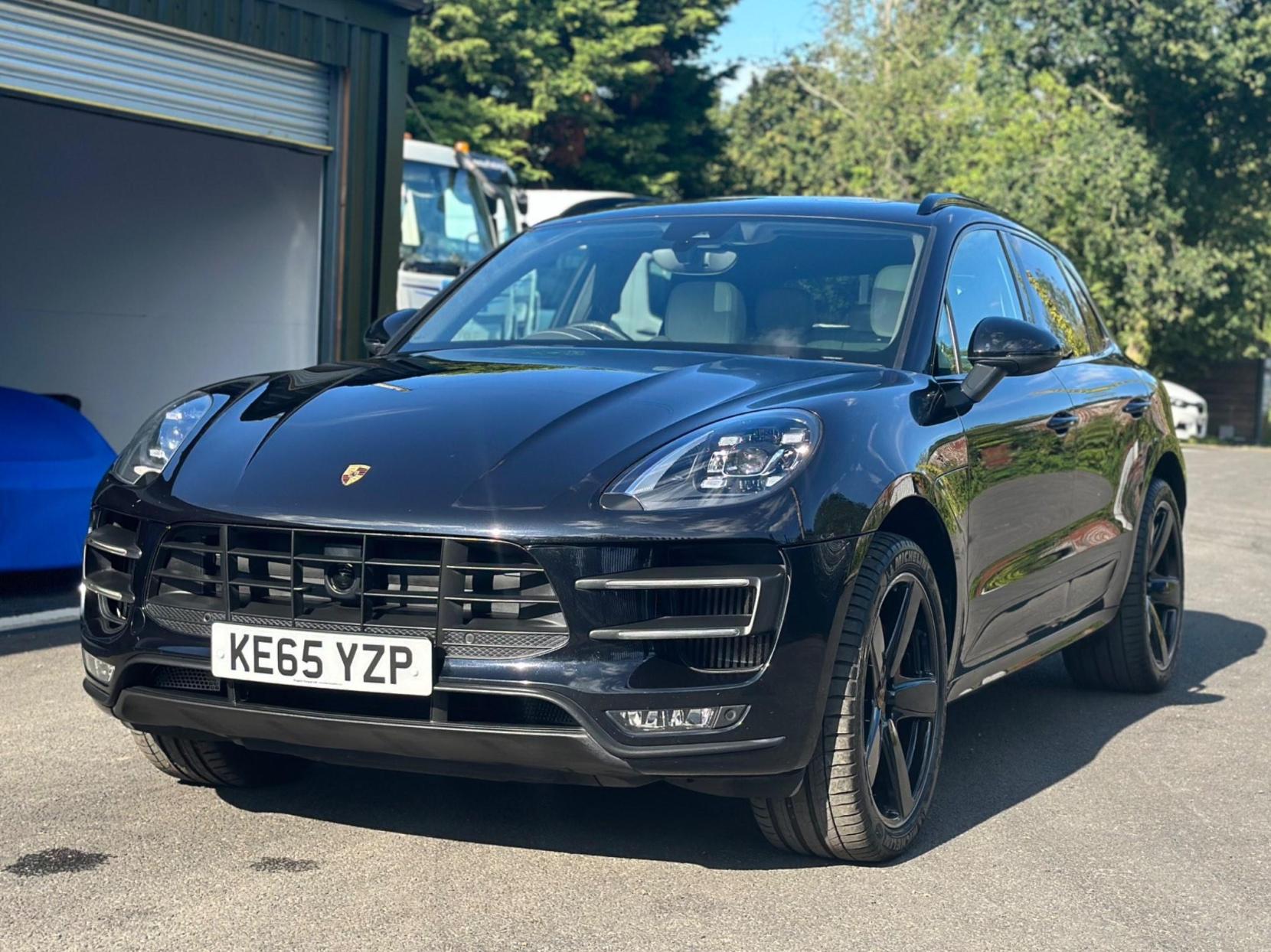 Porsche Macan 3.6T V6 Turbo PDK 4WD Euro 6 (s/s) 5dr