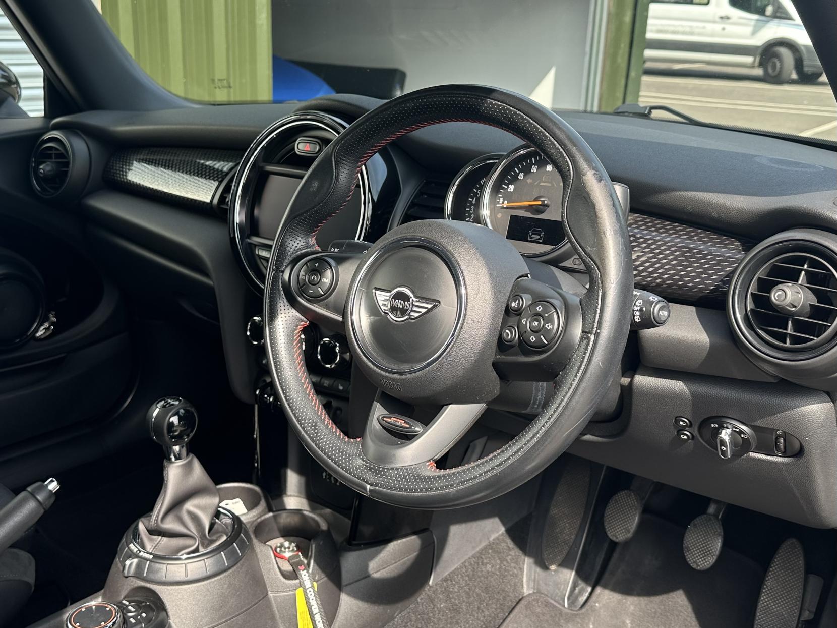 MINI Hatch 2.0 Cooper S Works Hatchback 3dr Petrol Manual Euro 6 (s/s) (210 ps)