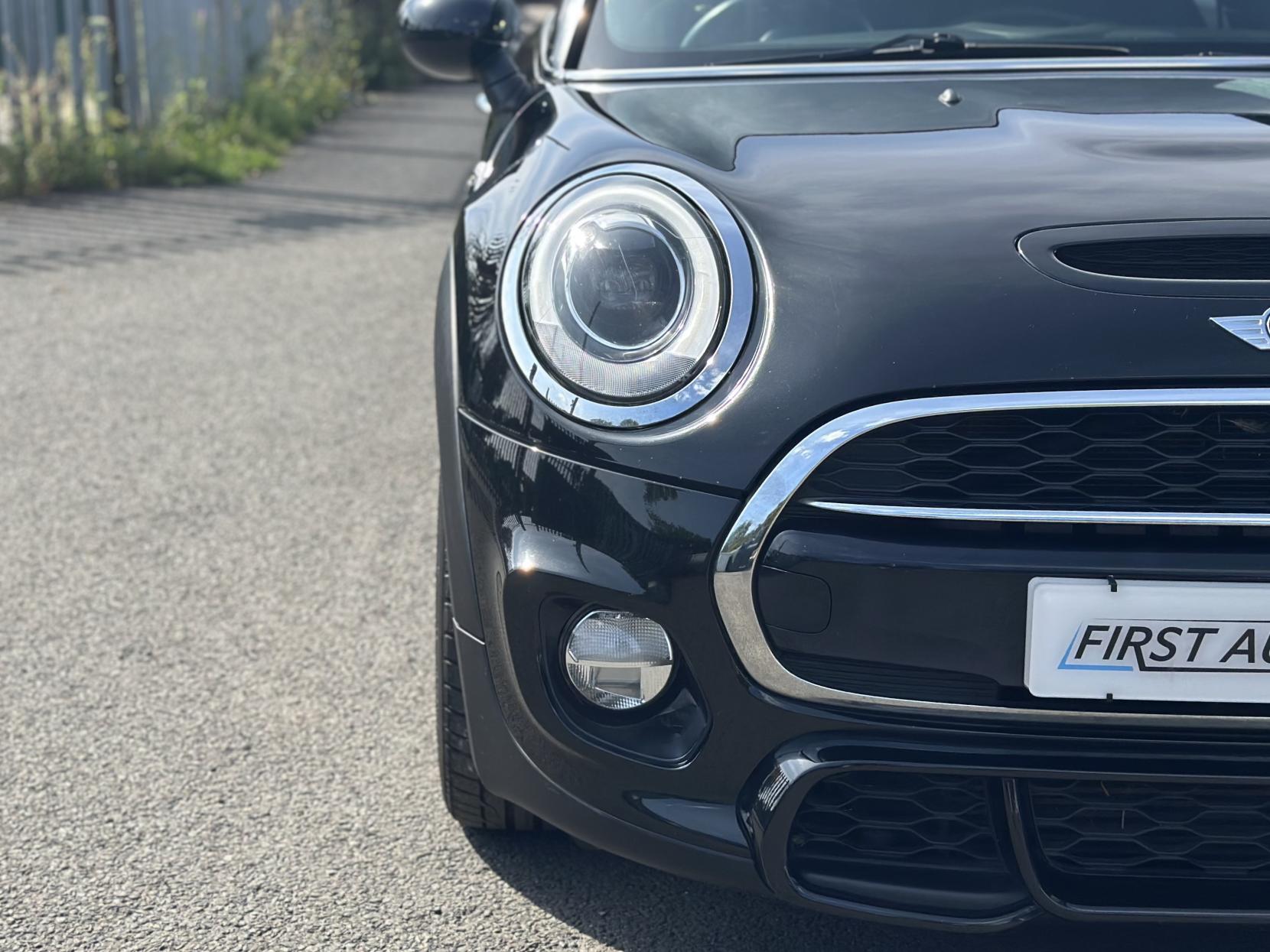 MINI Hatch 2.0 Cooper S Works Hatchback 3dr Petrol Manual Euro 6 (s/s) (210 ps)