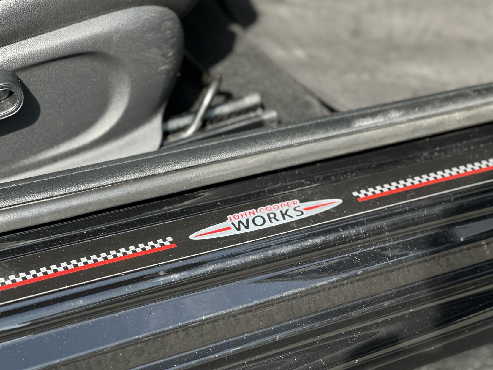 MINI Hatch 2.0 Cooper S Works Hatchback 3dr Petrol Manual Euro 6 (s/s) (210 ps)