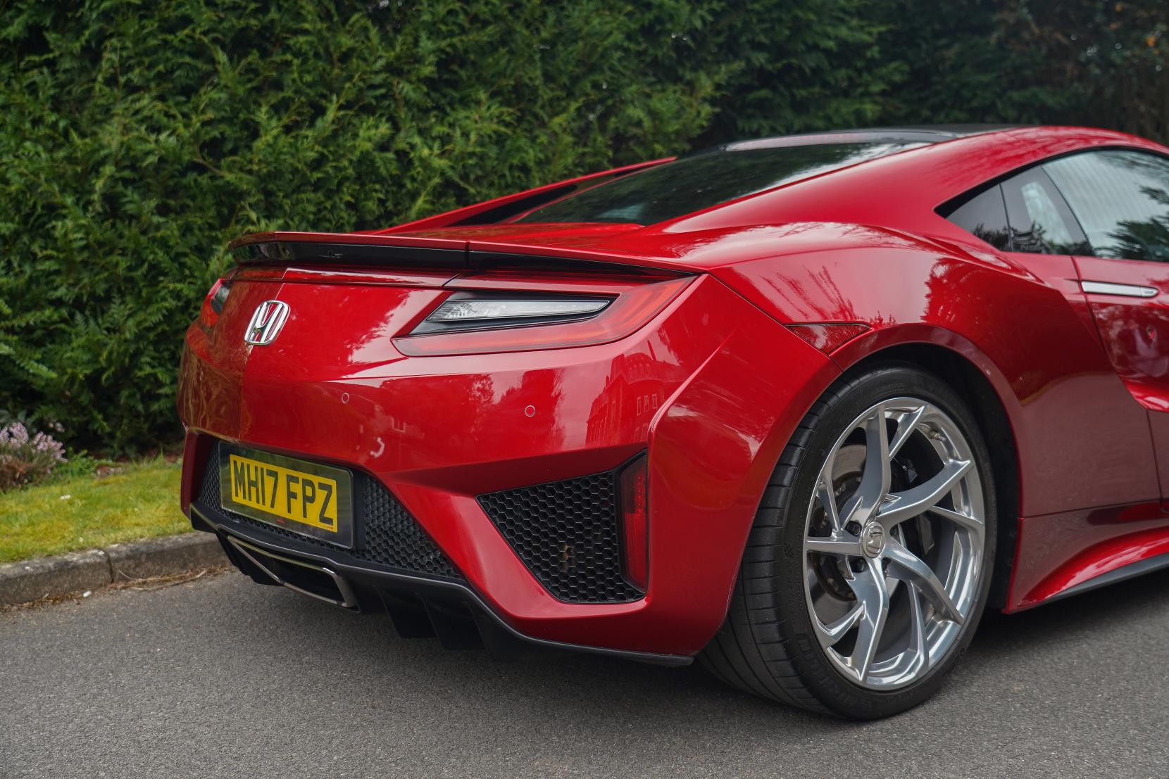 Honda NSX 3.5h V6 Coupe 2dr Petrol Hybrid E-DCT AWD Euro 6 (s/s) (581 ps)