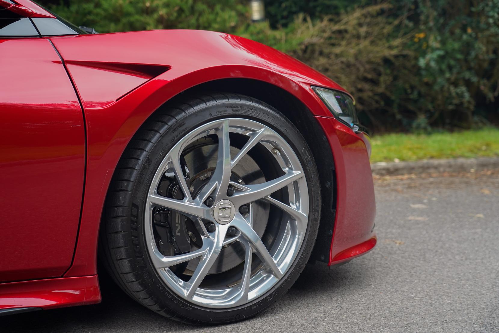 Honda NSX 3.5h V6 Coupe 2dr Petrol Hybrid E-DCT AWD Euro 6 (s/s) (581 ps)