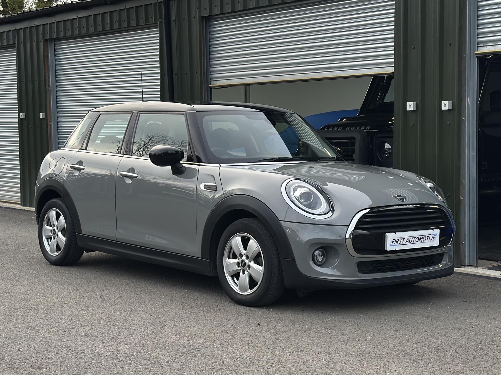 MINI Hatch 1.5 Cooper Classic Hatchback 5dr Petrol Manual Euro 6 (s/s) (136 ps)